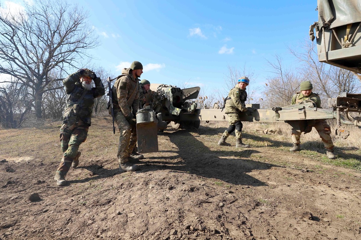 Испанский военкор ужаснулся огромным потерям ВСУ