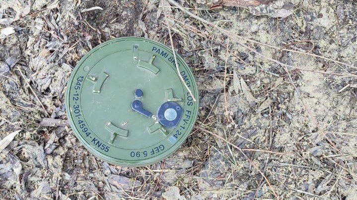 Житель Белгородской области получил осколочные ранения при взрыве неустановленного снаряда