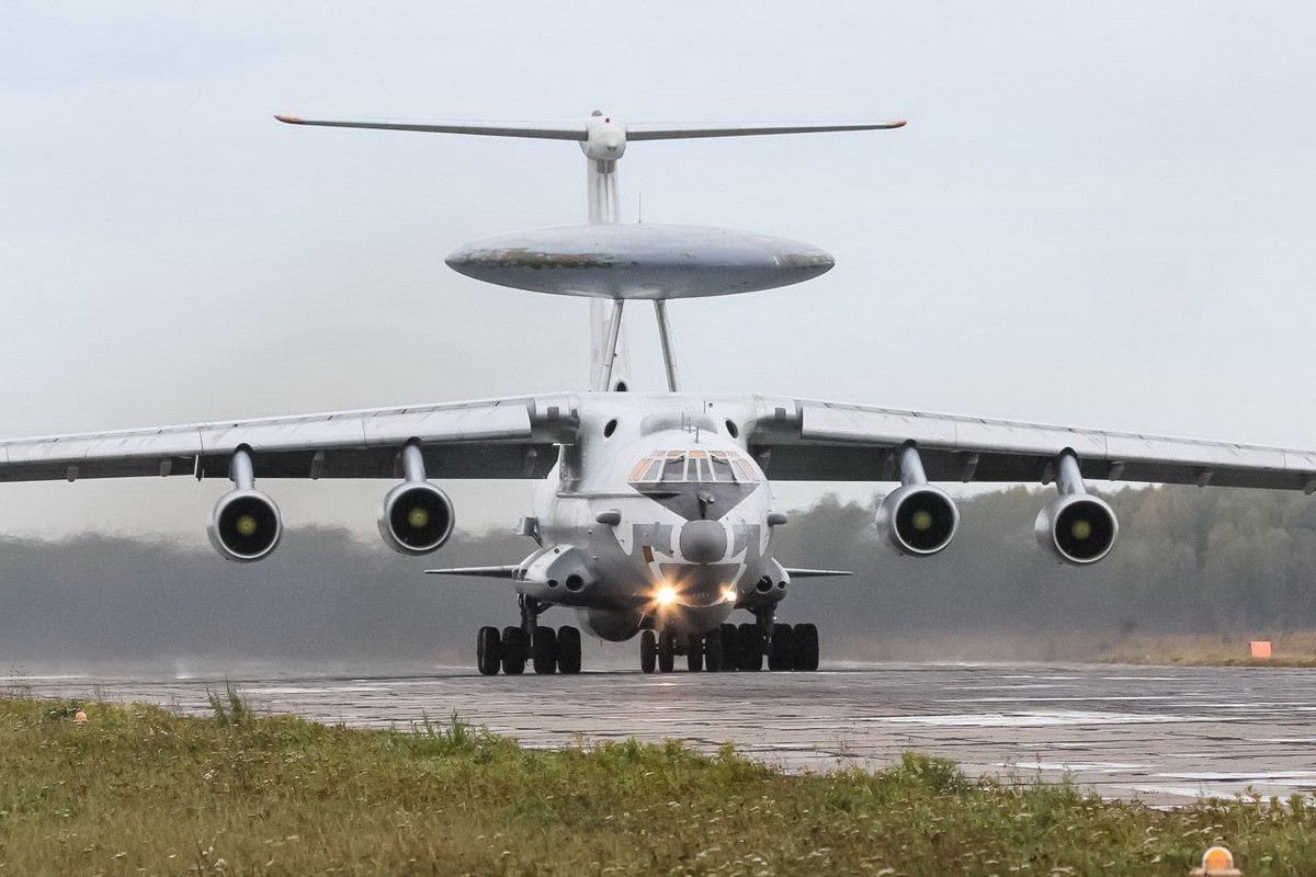 Атаковавший самолет ВВС РФ под Минском диверсант Швец заявил, что Киев его бросил