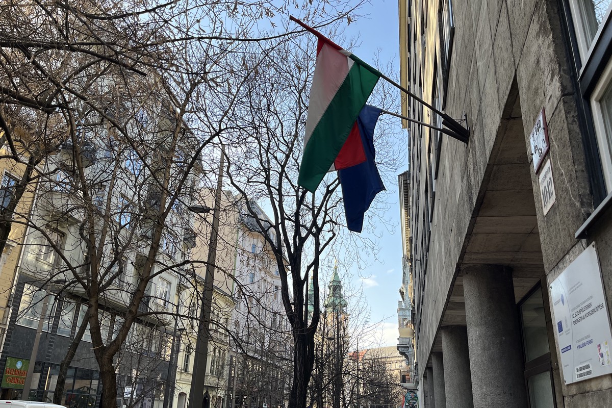 Глава Еврокомиссии: Венгрия приглашает россиян без проверок безопасности