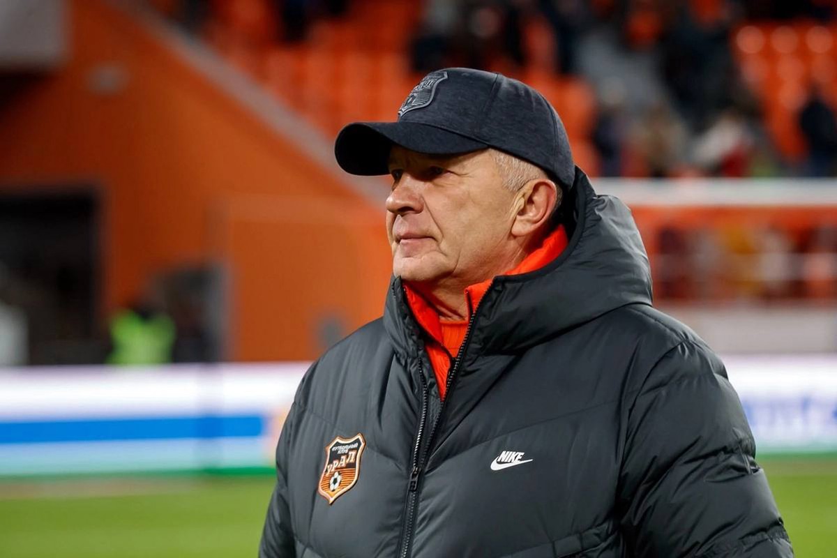 Глава «Урала» шуткой ответил на вопрос о трансферах клуба