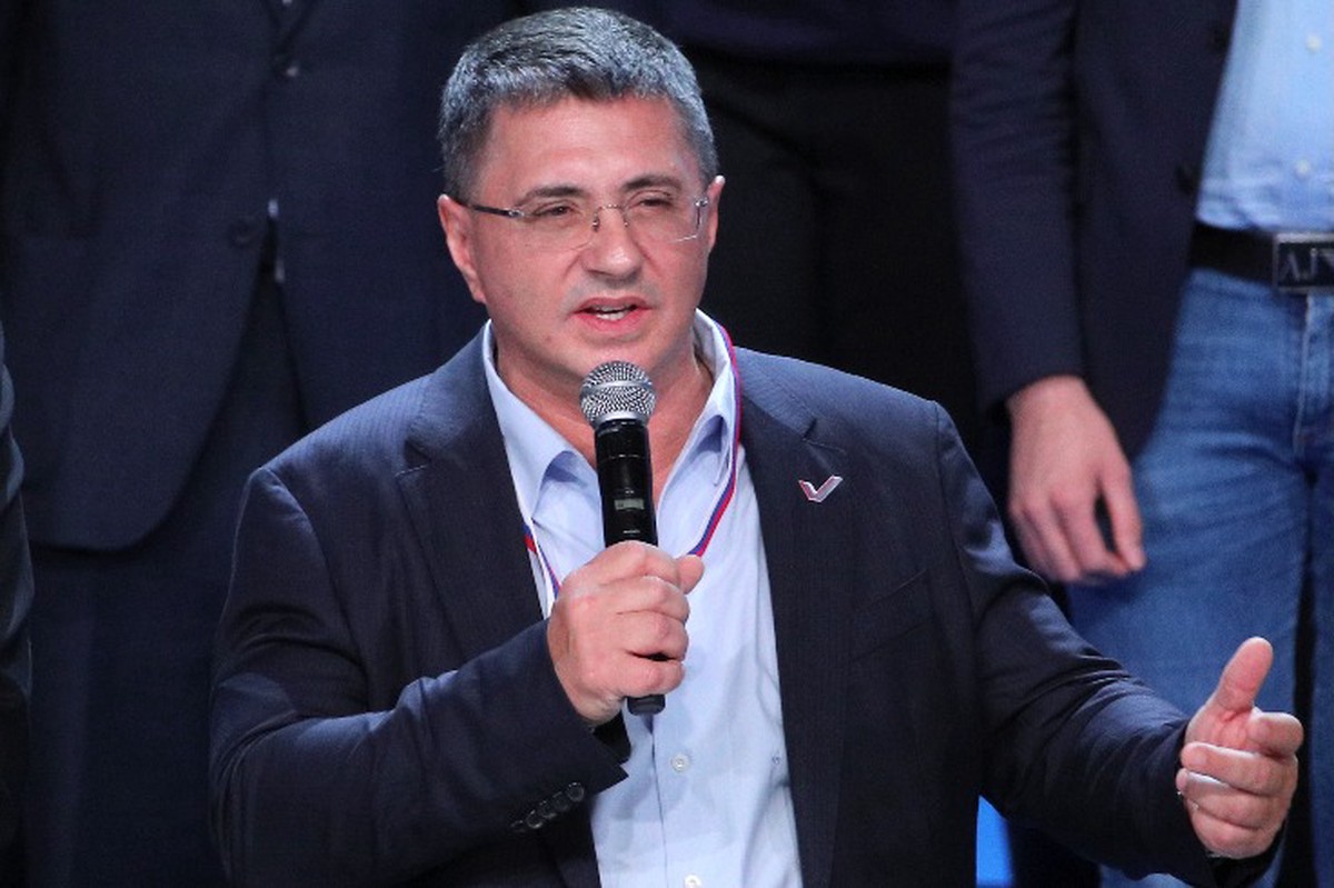 Доктор Мясников рассказал, как обезопасить себя от сибирской язвы