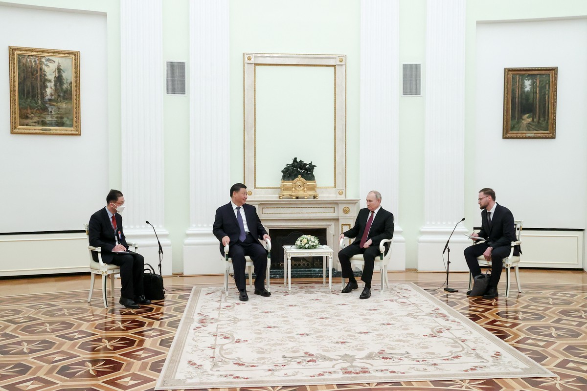 Си Цзиньпин пригласил Владимира Путина посетить Китай