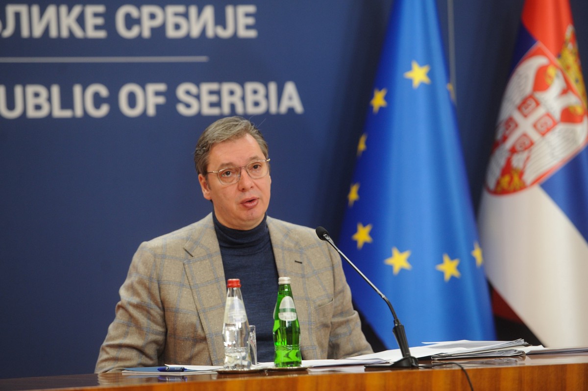 Вучич заявил, что у Запада есть два сценария в конфликте с Россией на Украине 