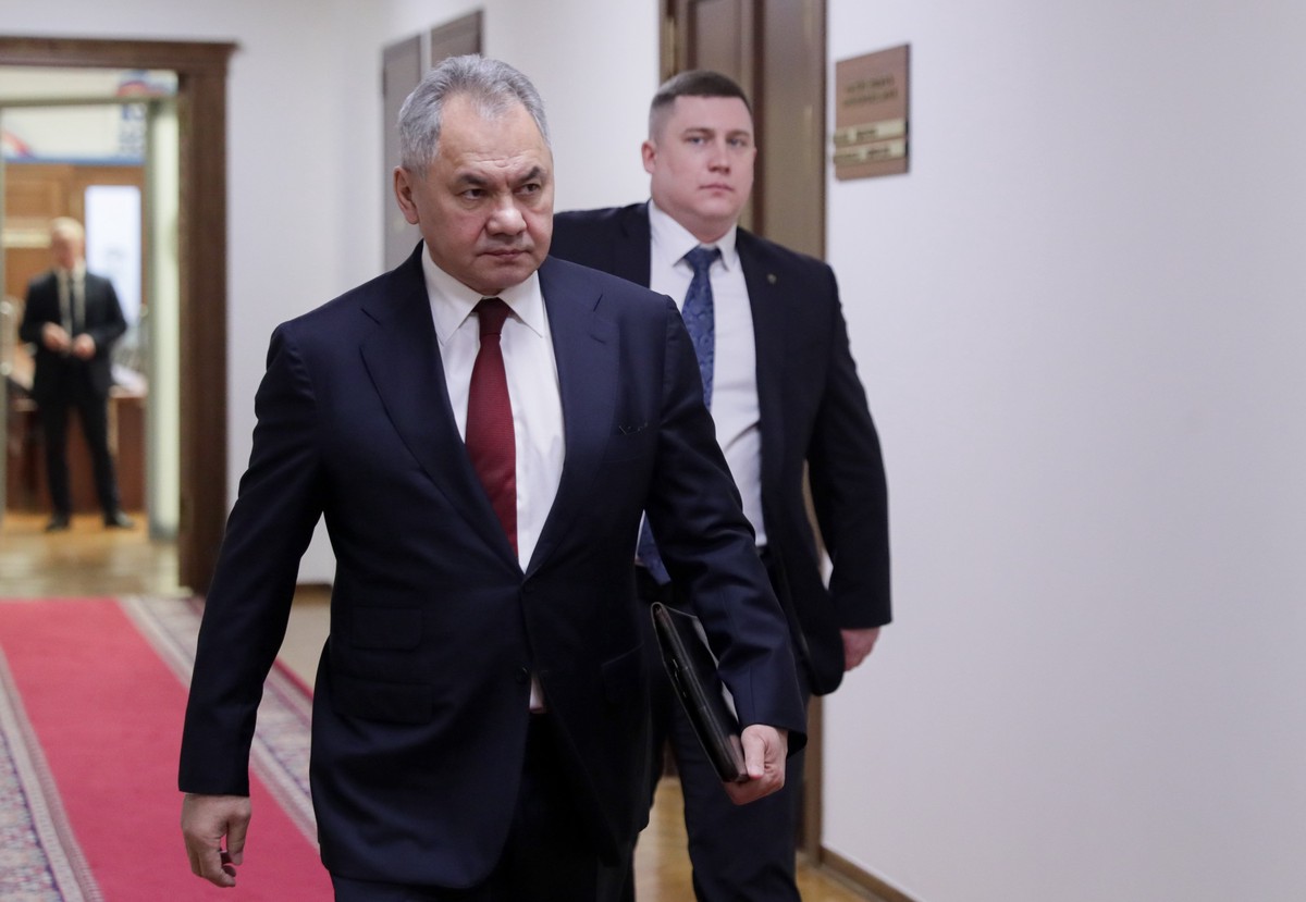 Песков: Шойгу будет курировать работу ФСВТС, но не возглавлять службу