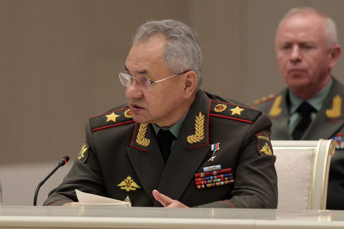 Шойгу раскритиковал руководство «Уралтрансмаша» за сроки выпуска техники