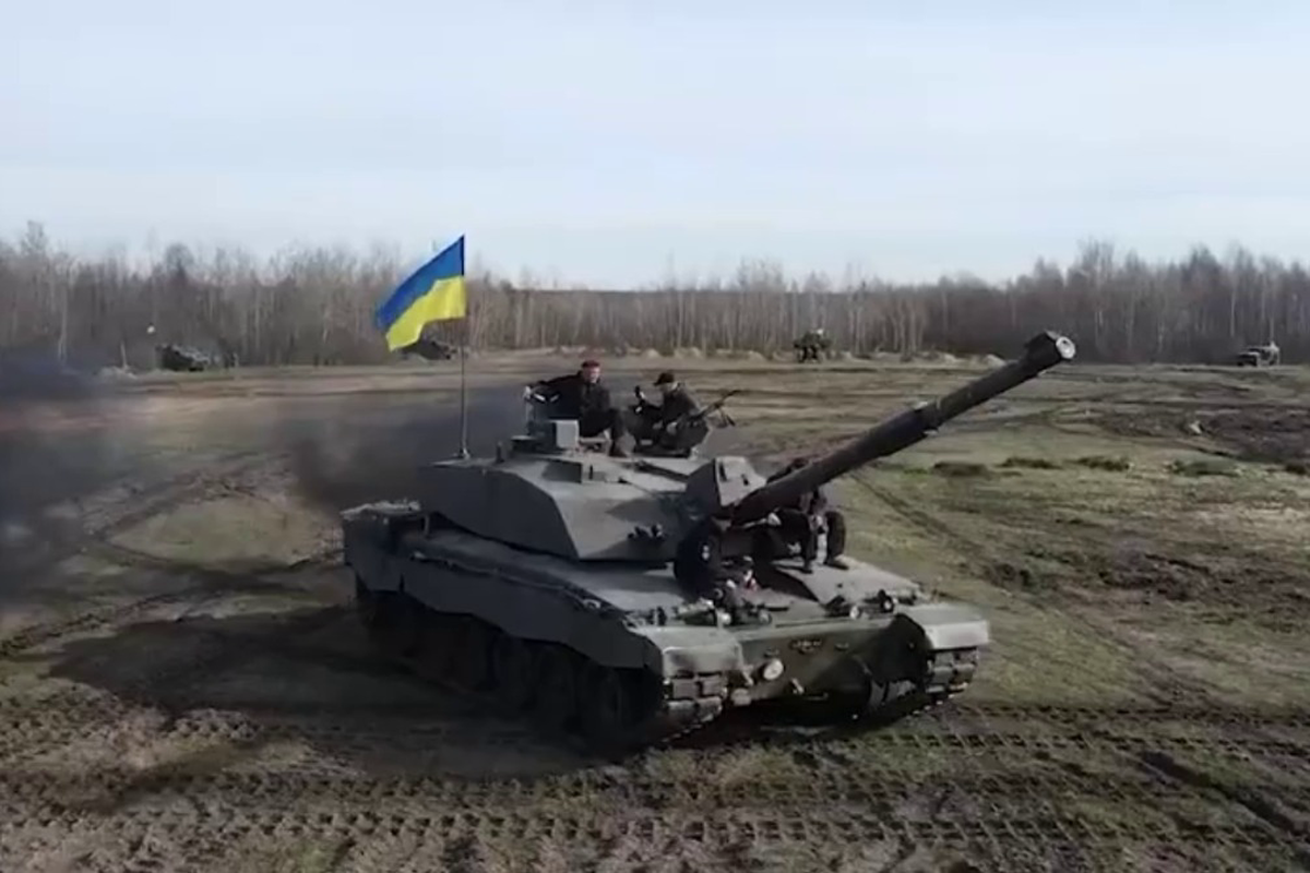 Танкисты ВСУ имитируют поломку техники, чтобы не воевать с россиянами