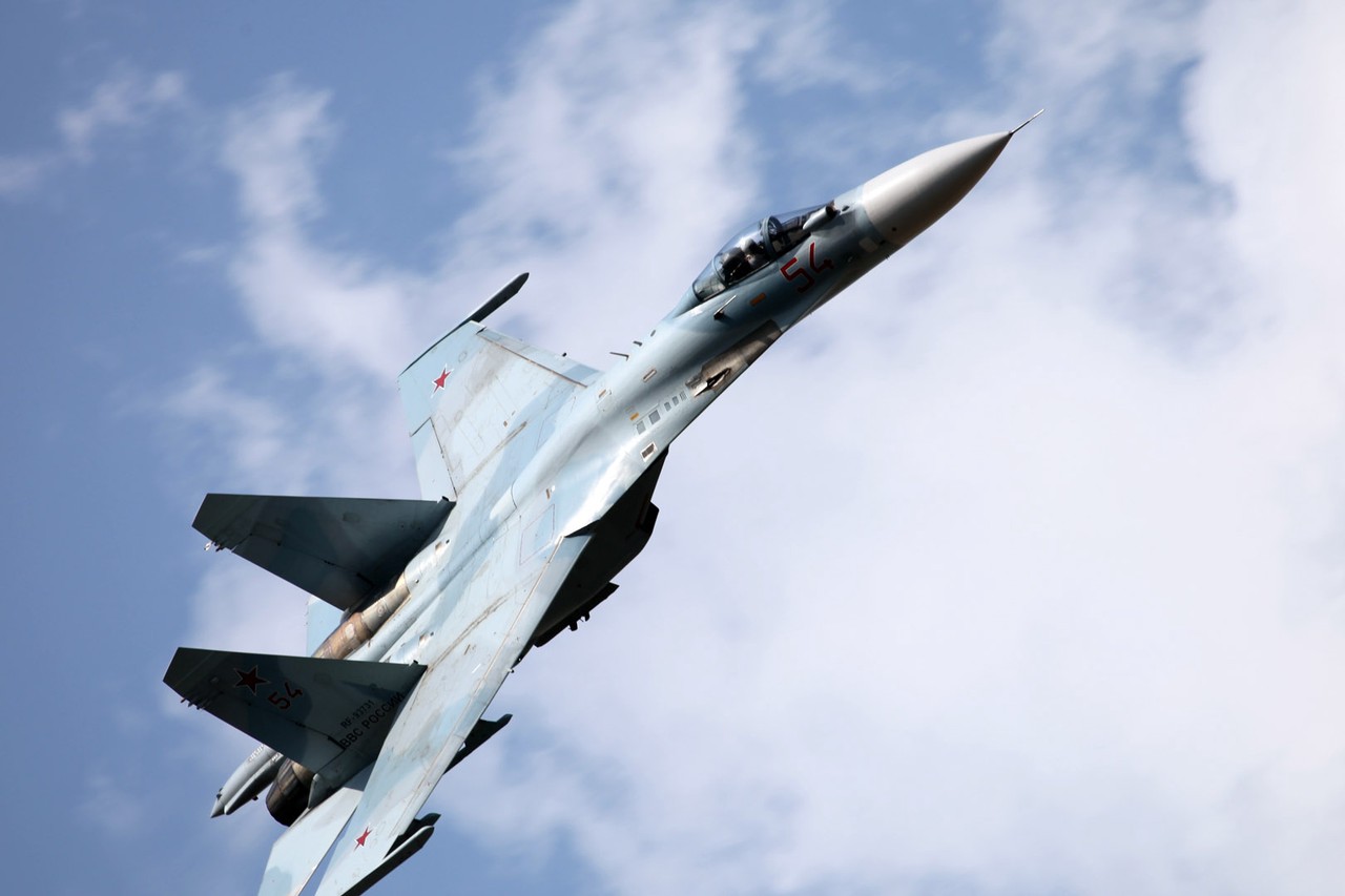 National Interest: Россия использует Су-30СМ для тактики отвлечения ПВО ВСУ
