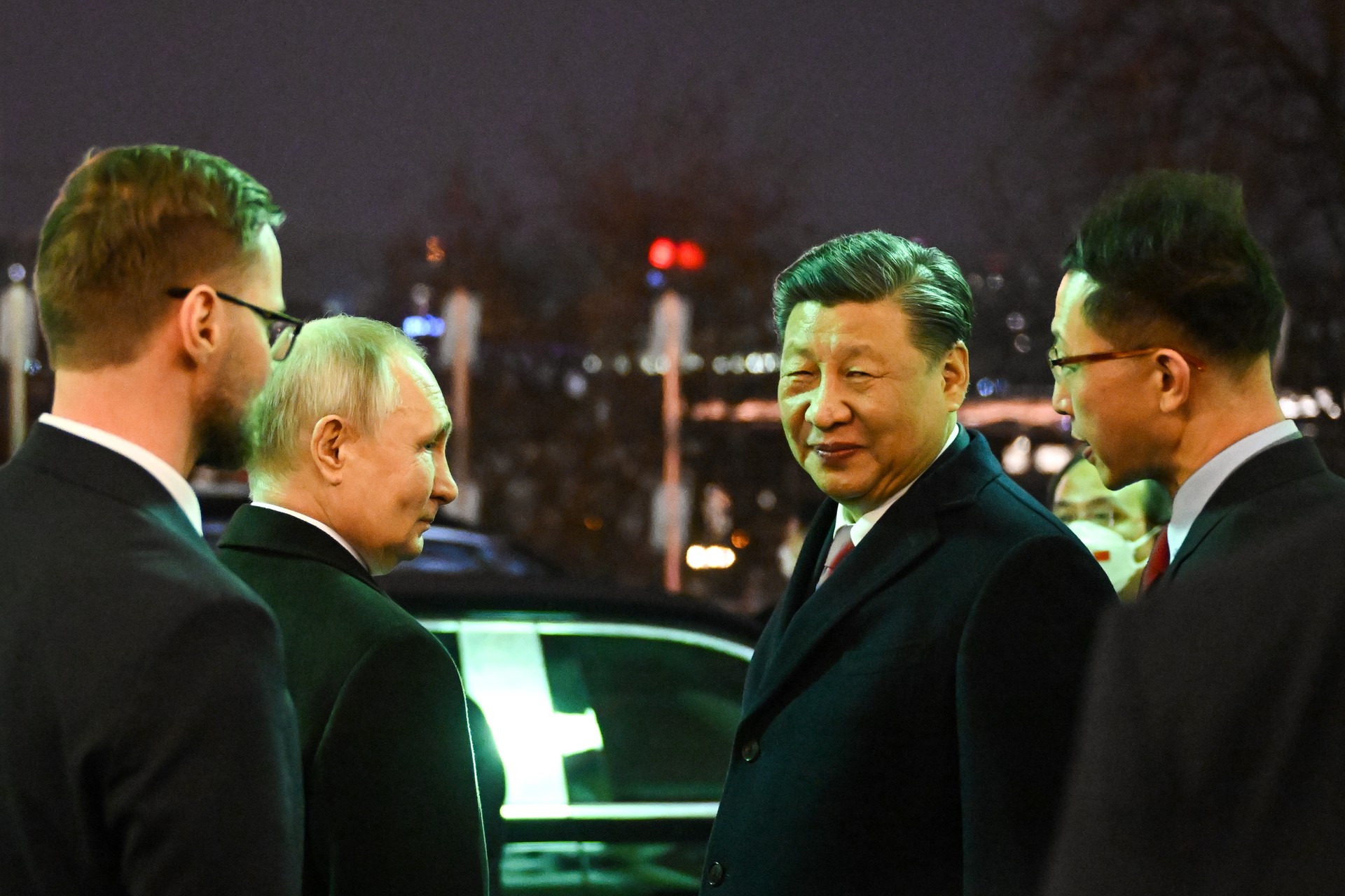 Любить дракона: попадёт ли Россия в зависимость от Китая