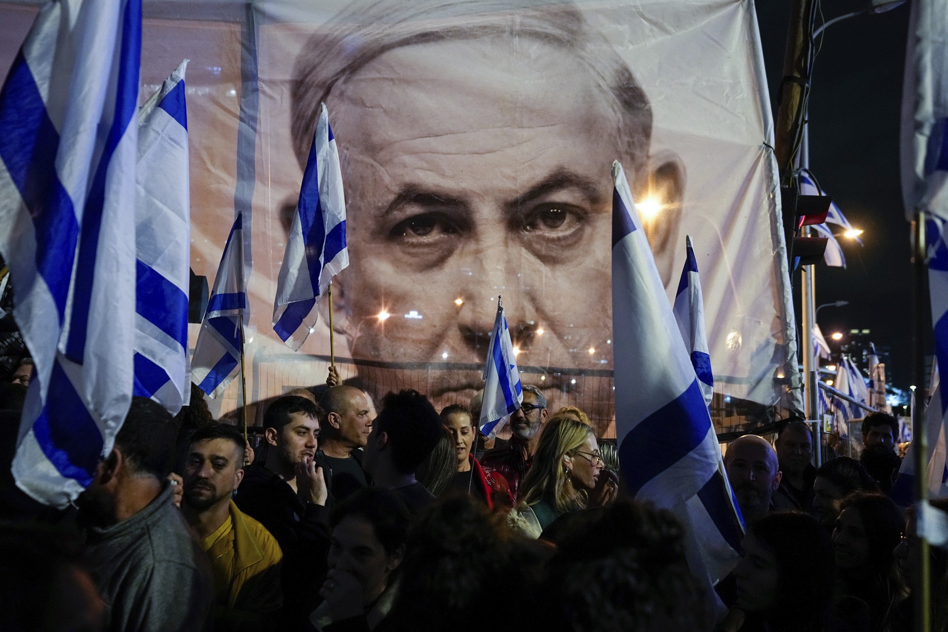Эксперт: Протестующие в Израиле могут потребовать отставки Нетаньяху