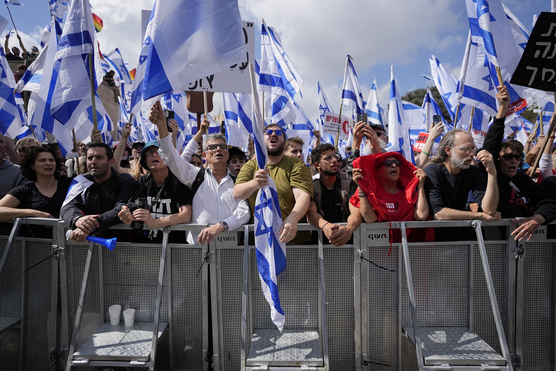 Протестующие перекрыли главный въезд в Иерусалим