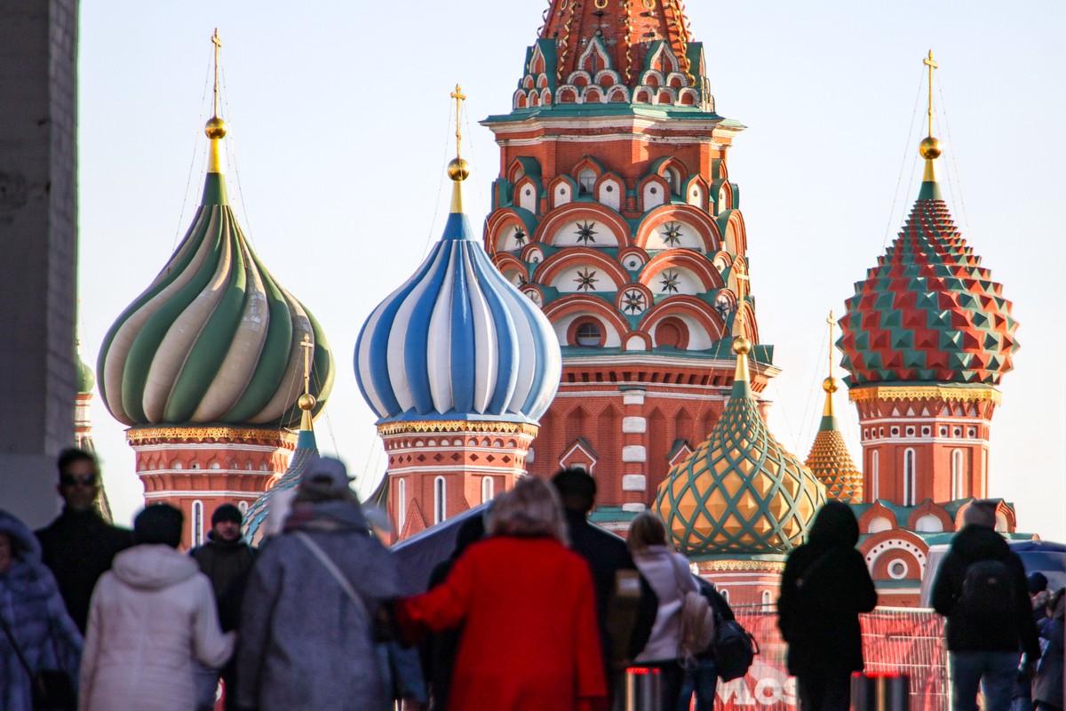 Исследование показало, что 48% россиян не чувствуют санкционного давления