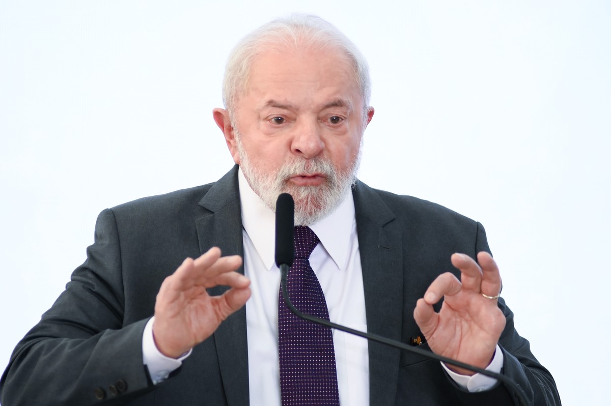Бразильский лидер Лула да Силва не поедет на конференцию по Украине в Швейцарию