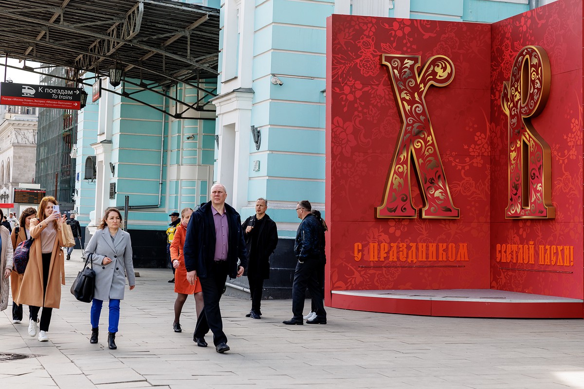 В РПЦ призвали компании отпускать сотрудников с работы в Страстную пятницу