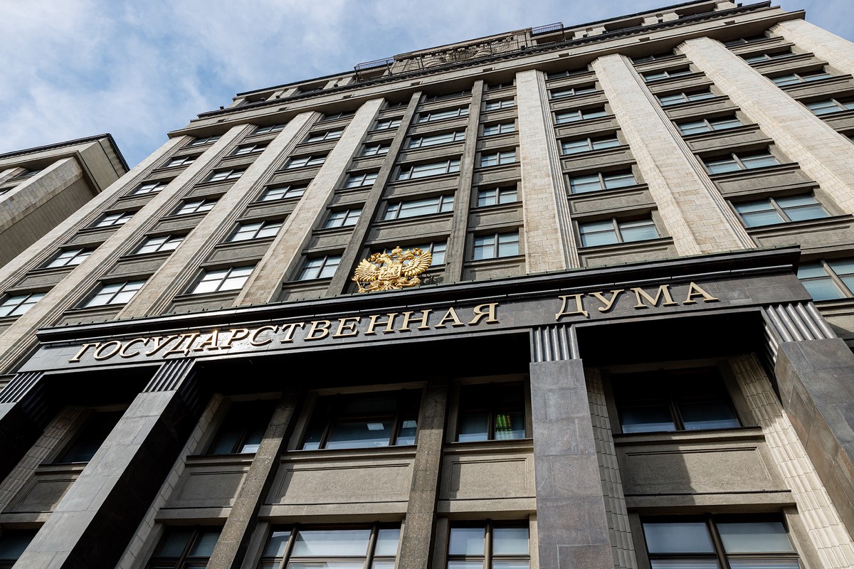 В Госдуме приняли поправку о повышении верхнего порога призыва на срочную службу до 30 лет