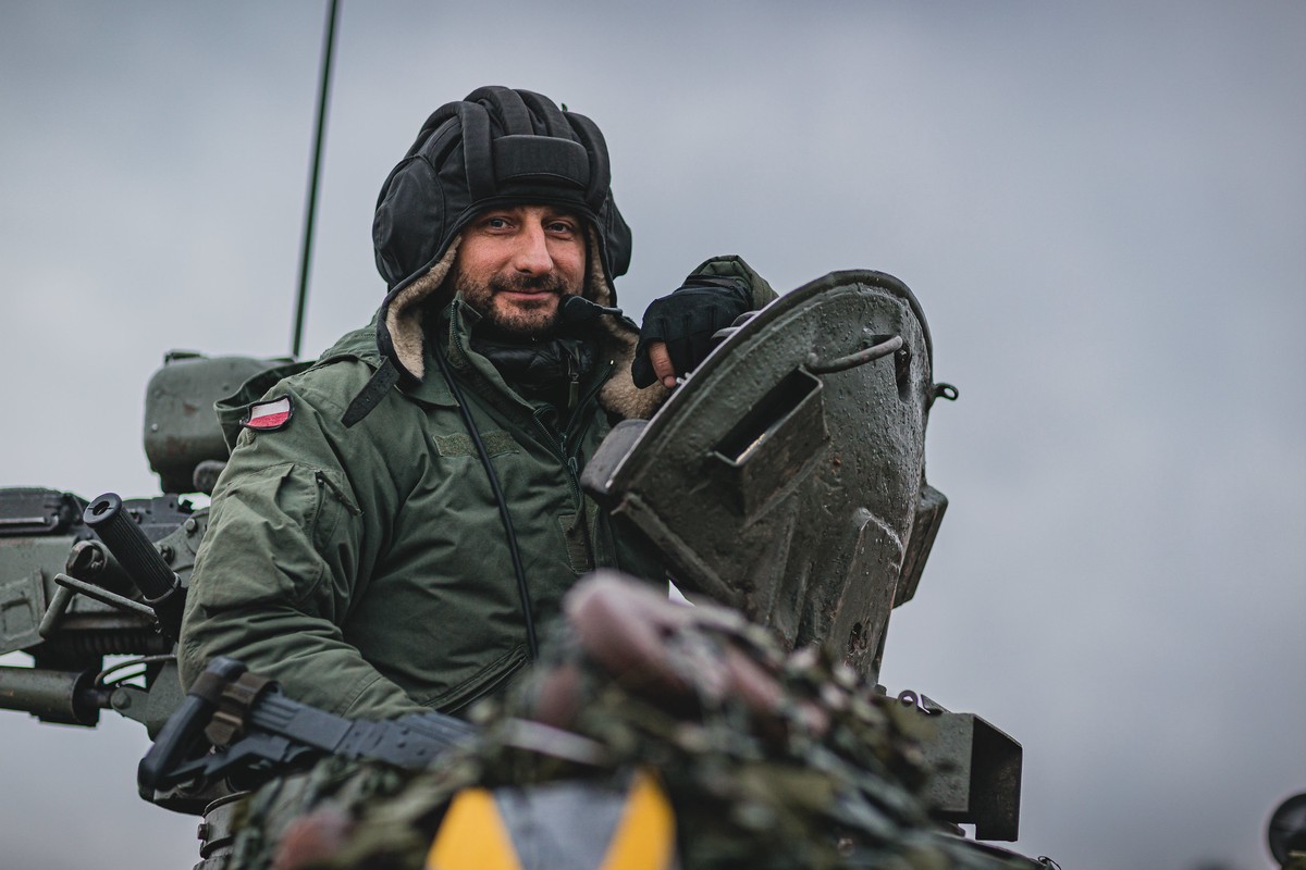 Военный эксперт назвал возможные цели перевооружения Польши