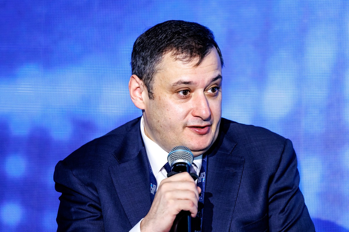 Хинштейн отреагировал на извинения Апачева за вандализм в Судже