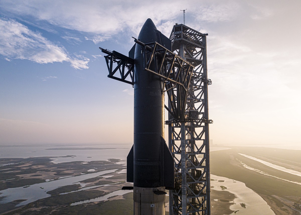 Ракета Илона Маска Starship взорвалась в космосе