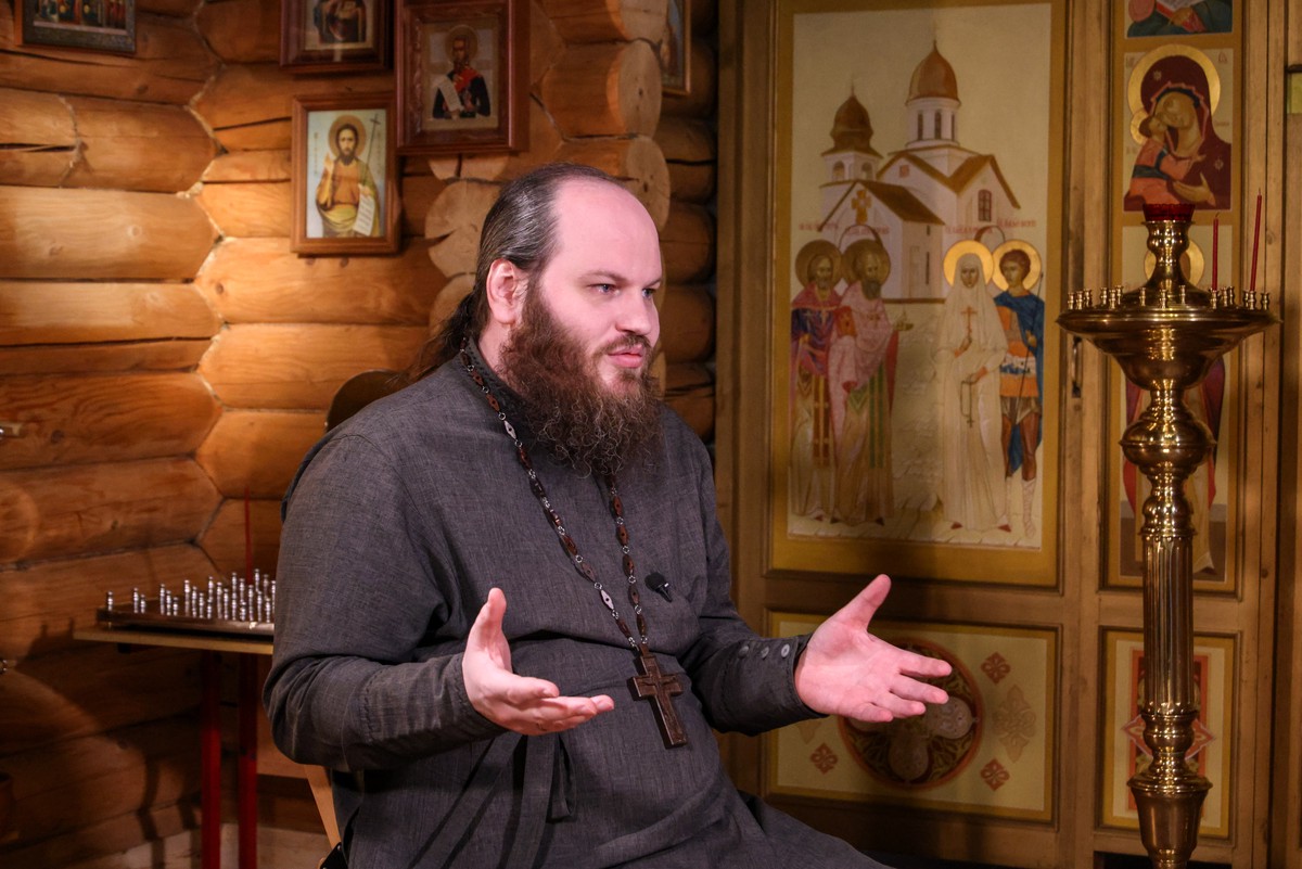 Священник Павел Островский: «Россия существует только благодаря православию»