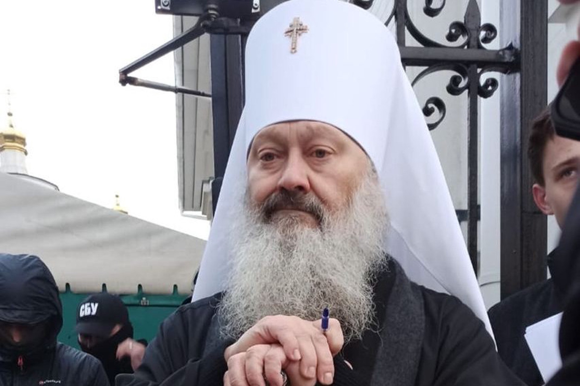Митрополит Павел назвал свой домашний арест на Украине «политическим заказом»