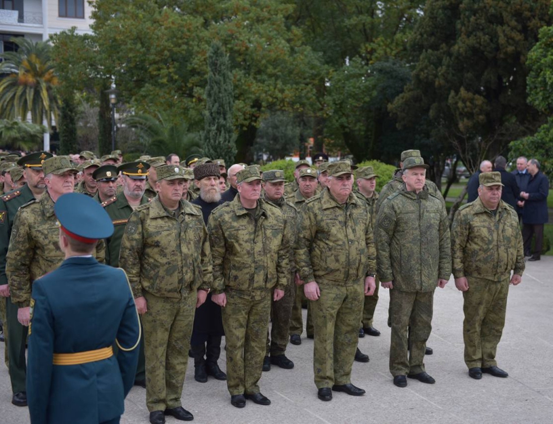 Власти Абхазии начали проверку боевой готовности вооруженных сил