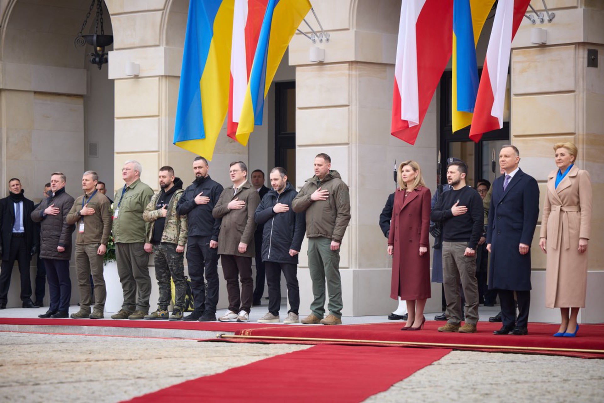 Foreign Policy: Власти Украины сбегут в Польшу в случае поражения в конфликте с РФ