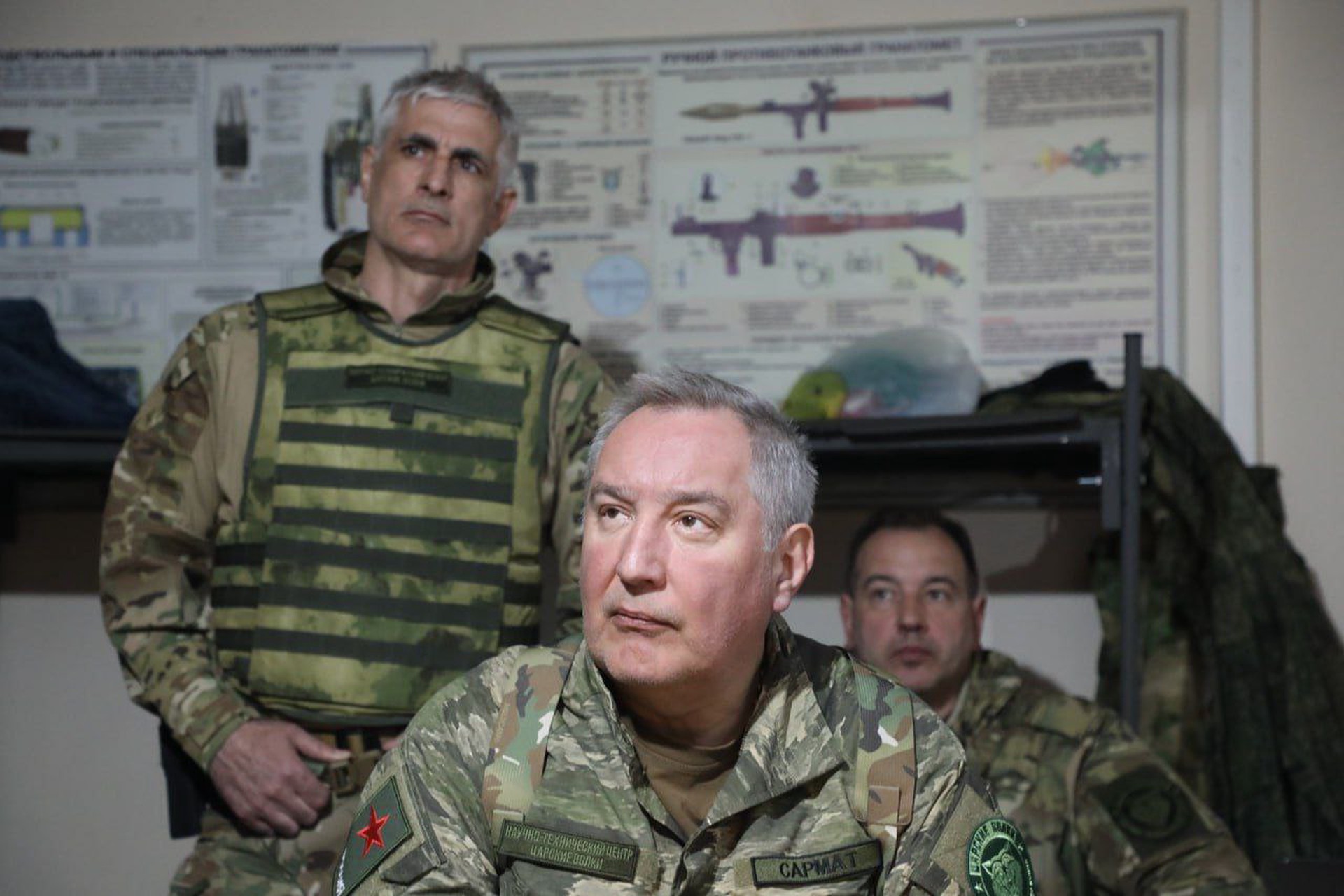 Рогозин: бойцы из отряда БАРС-11 и подразделения «Царских волков» захватили ракету Storm Shadow