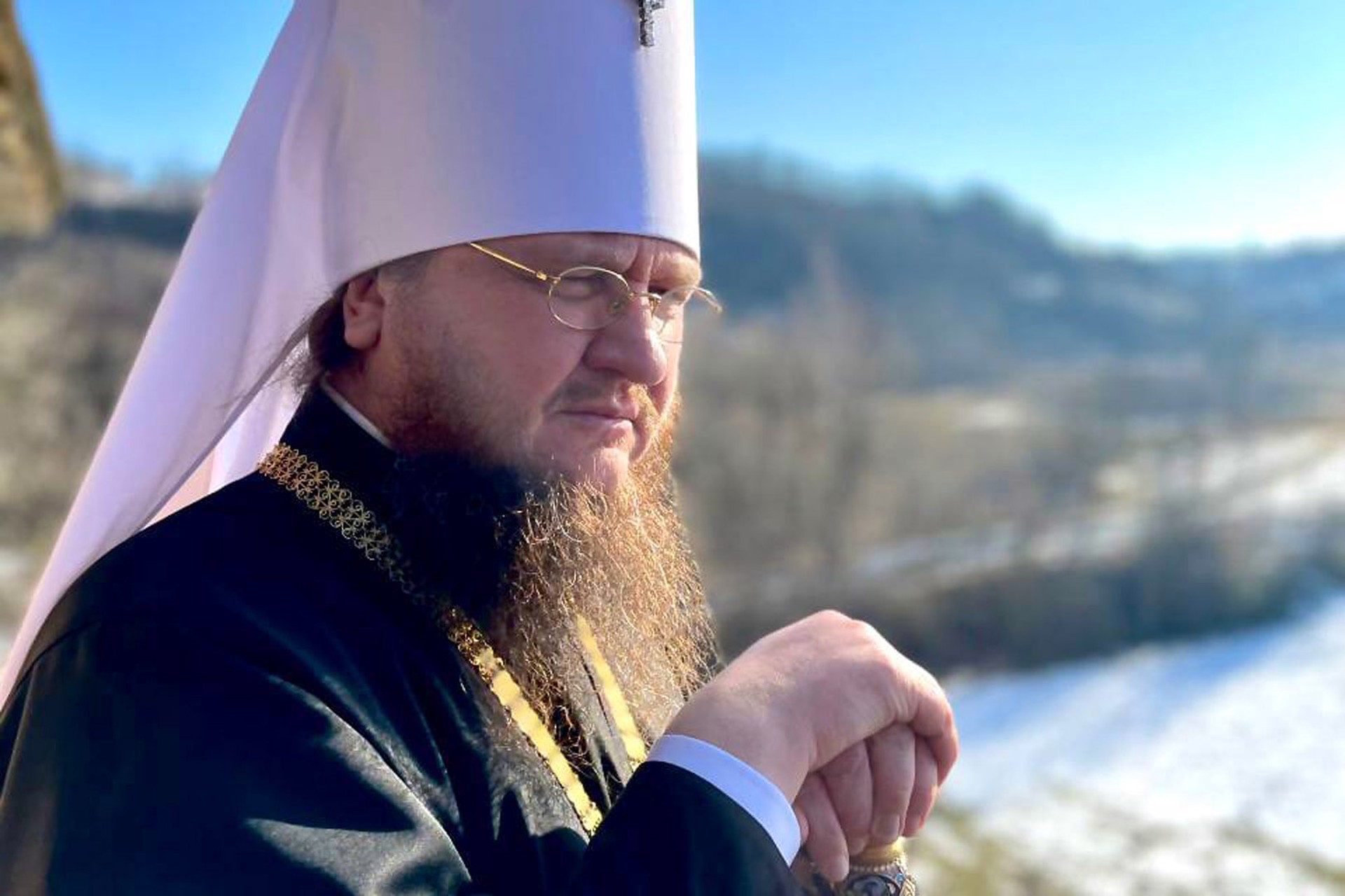 Задержанного митрополита УПЦ могли отравить на Украине