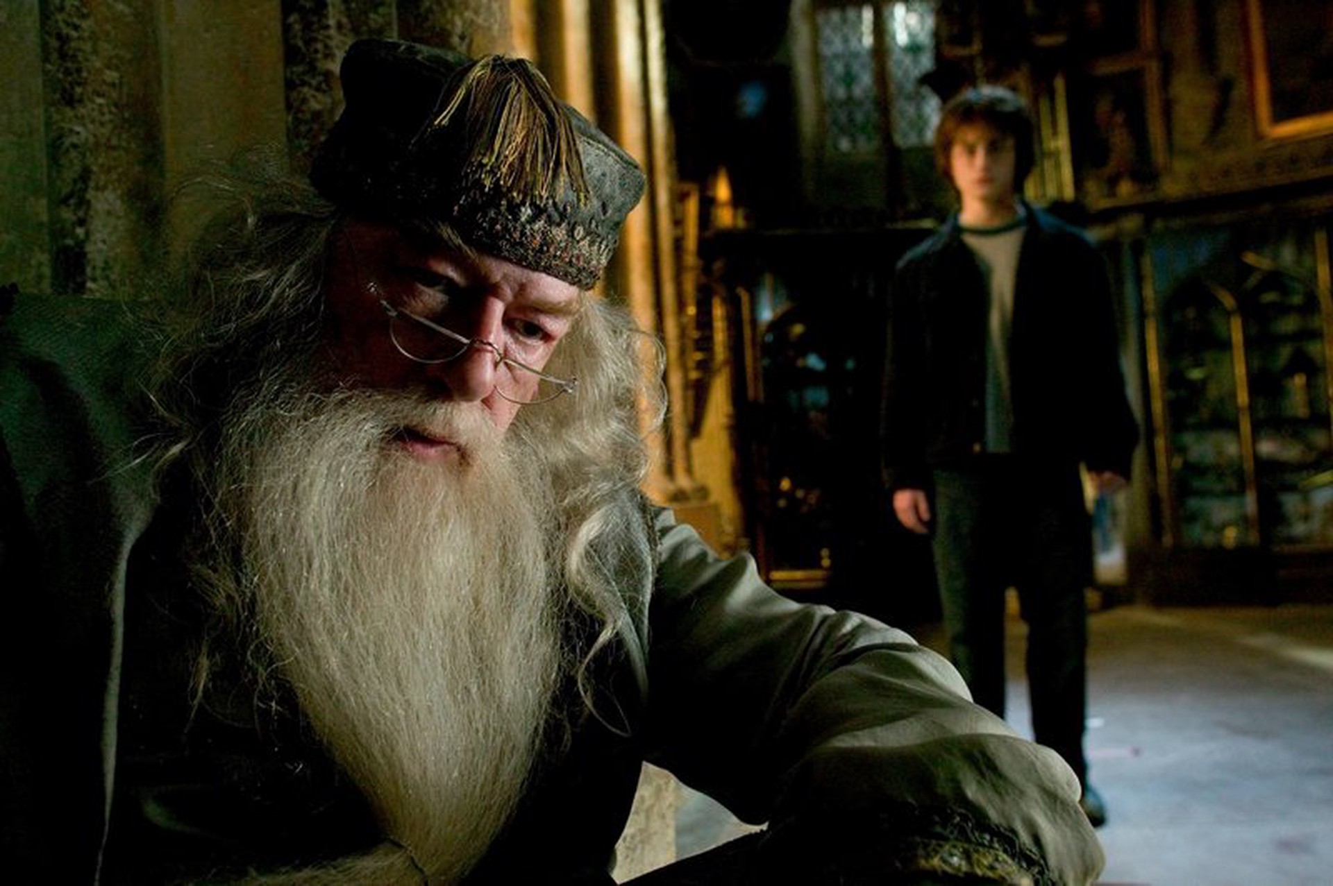 Создатели сериала о Гарри Поттере не будут делать Дамблдора геем – кинокритик
