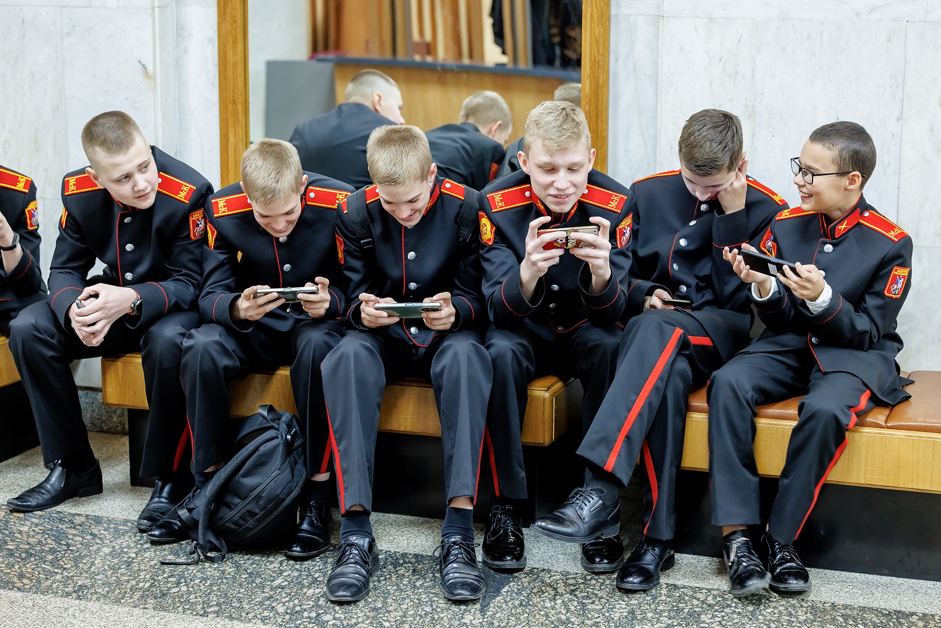 Новоиспеченных педагогов предлагают направлять в кадетские классы на отработку