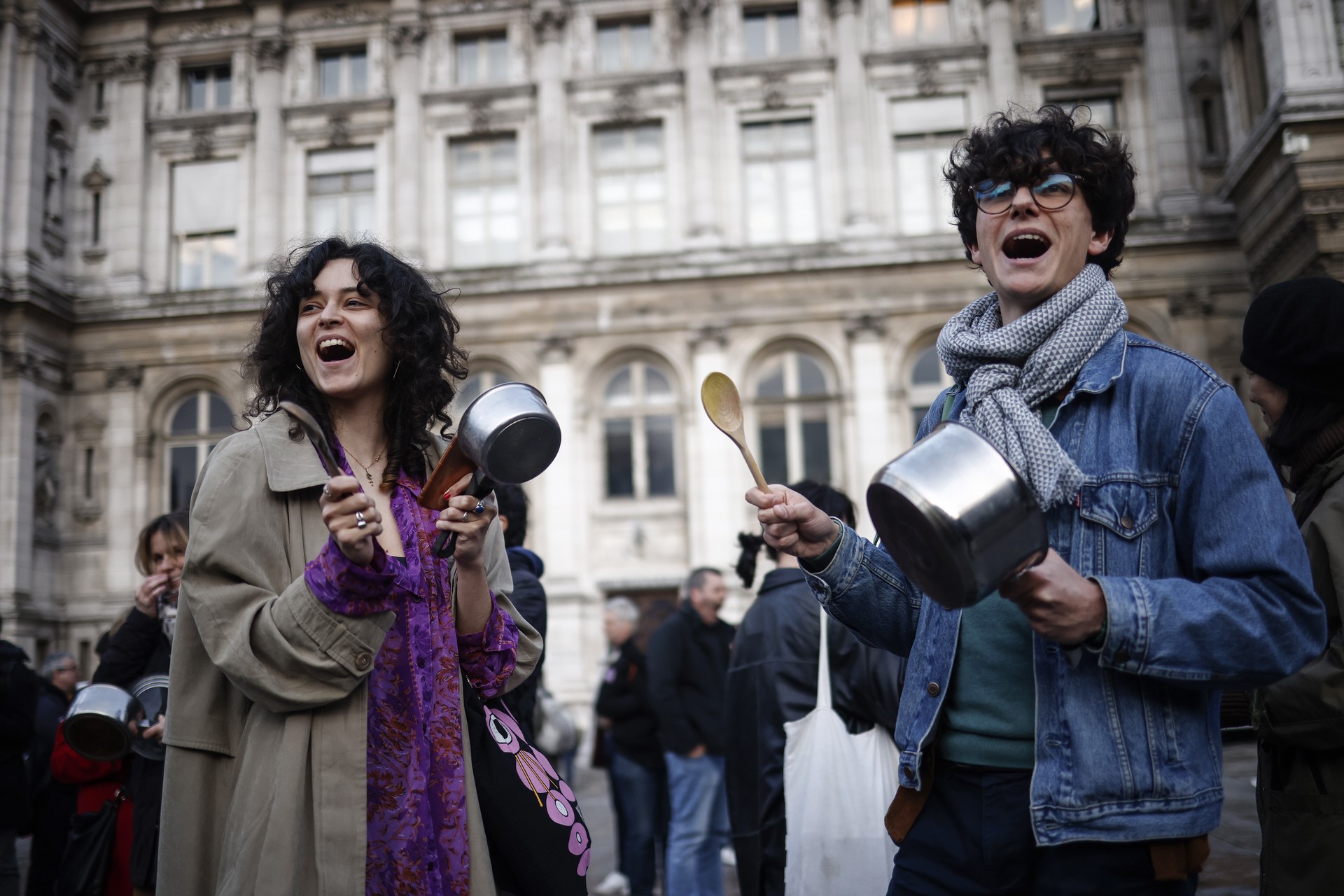 Париж через «ж»: почему французы всегда протестуют