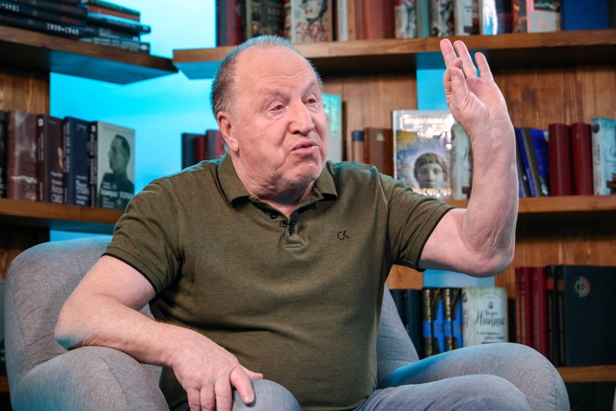 Актёр Стеклов: «Почему все так уверены, что с Запада идёт всё самое лучшее?»