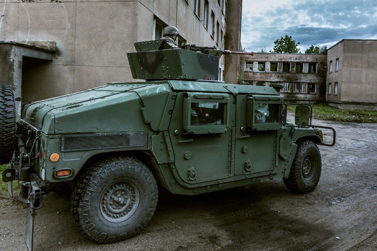 AP: США хотят передать Киеву в новом пакете военной помощи на 400 млн долларов 32 БТР Stryker