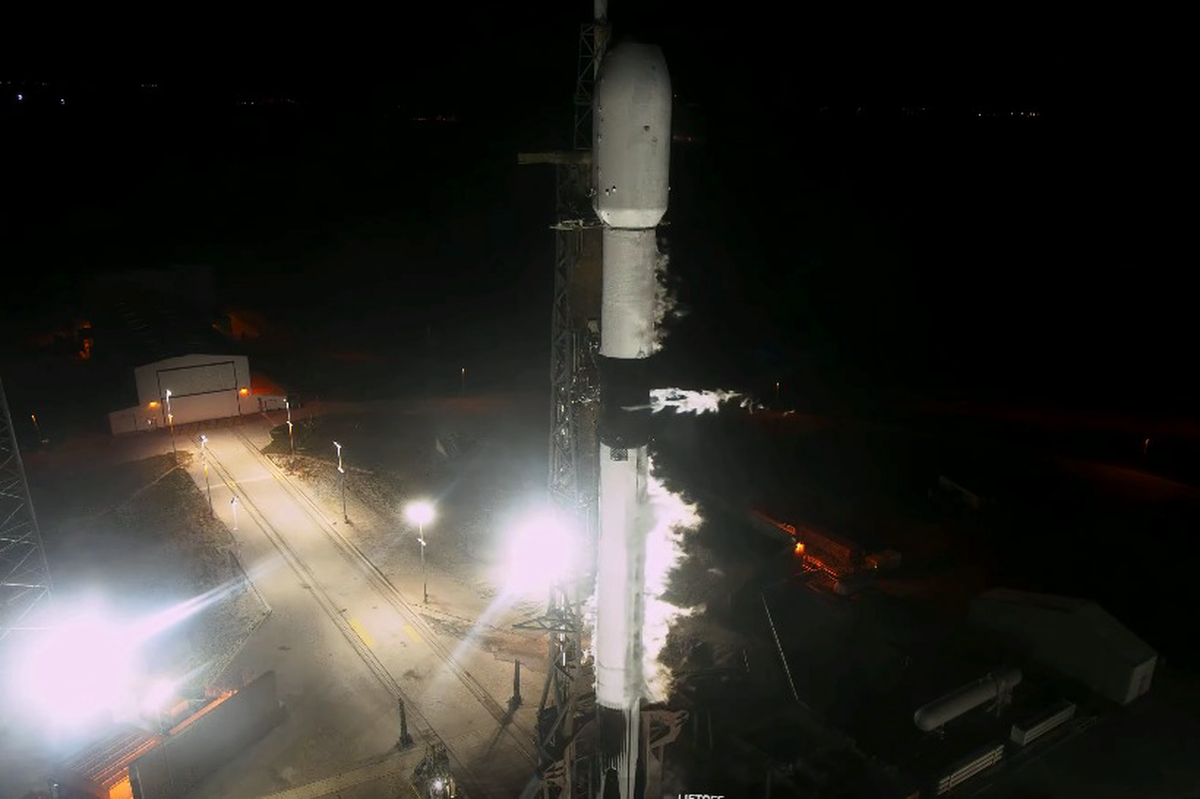 SpaceX вывела на орбиту 56 спутников Starlink