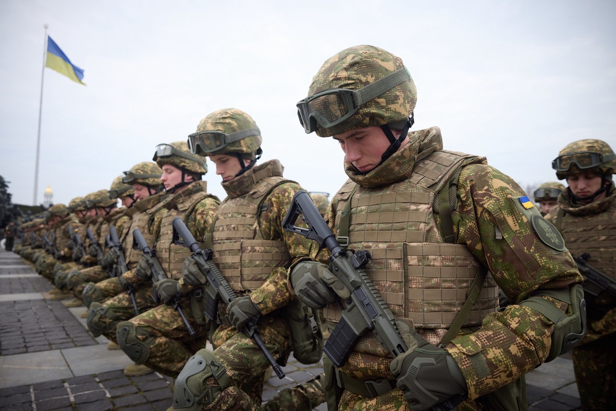 На Украине за неявку в военкомат начали блокировать банковские карты