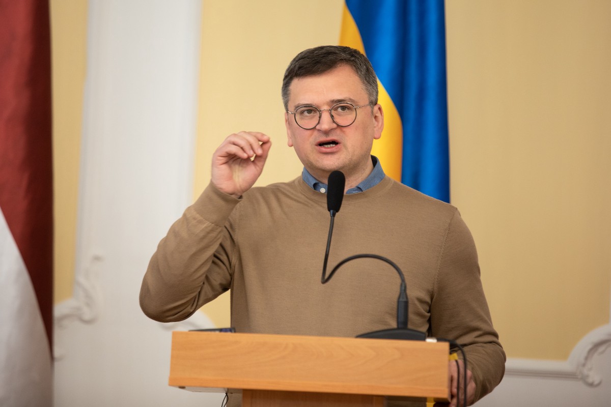 Кулеба заявил, что готов уйти в отставку по требованию Зеленского