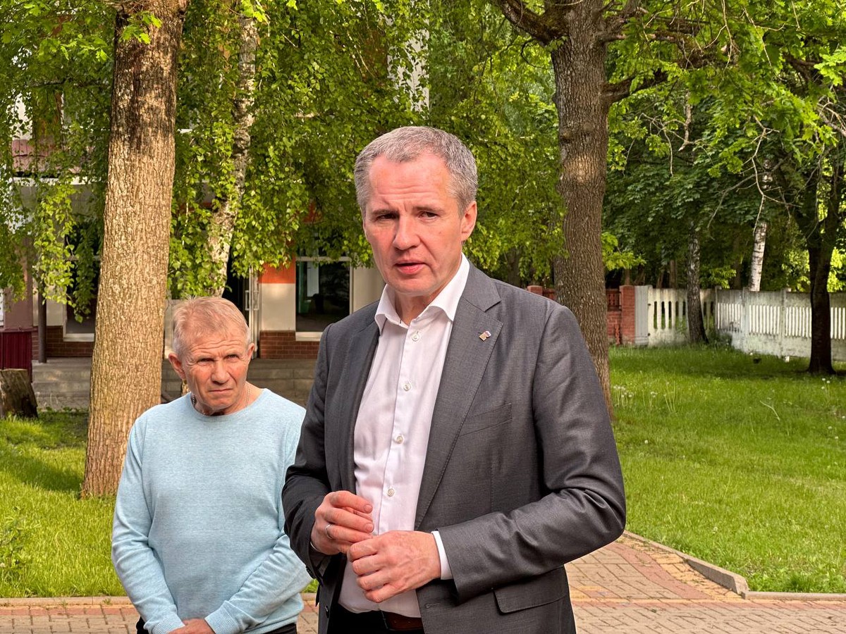 Гладков: Украинский дрон атаковал жилой дом в Белгородской области