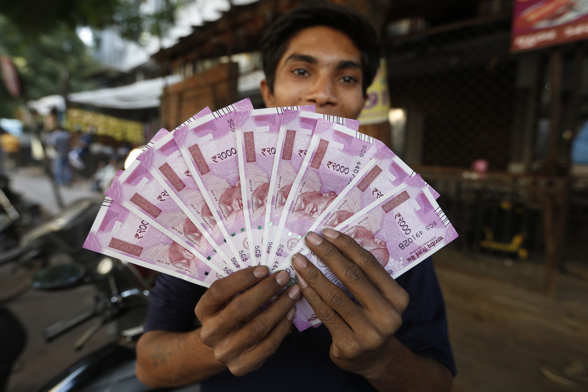 Депозит в индийских рупиях: за и против