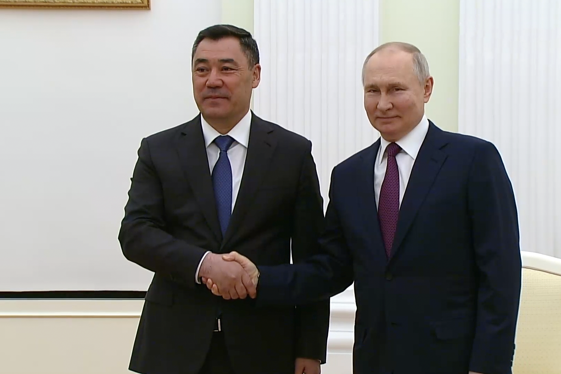 Путин на встрече с Жапаровым напомнил о вкладе народа Киргизии в победу в ВОВ