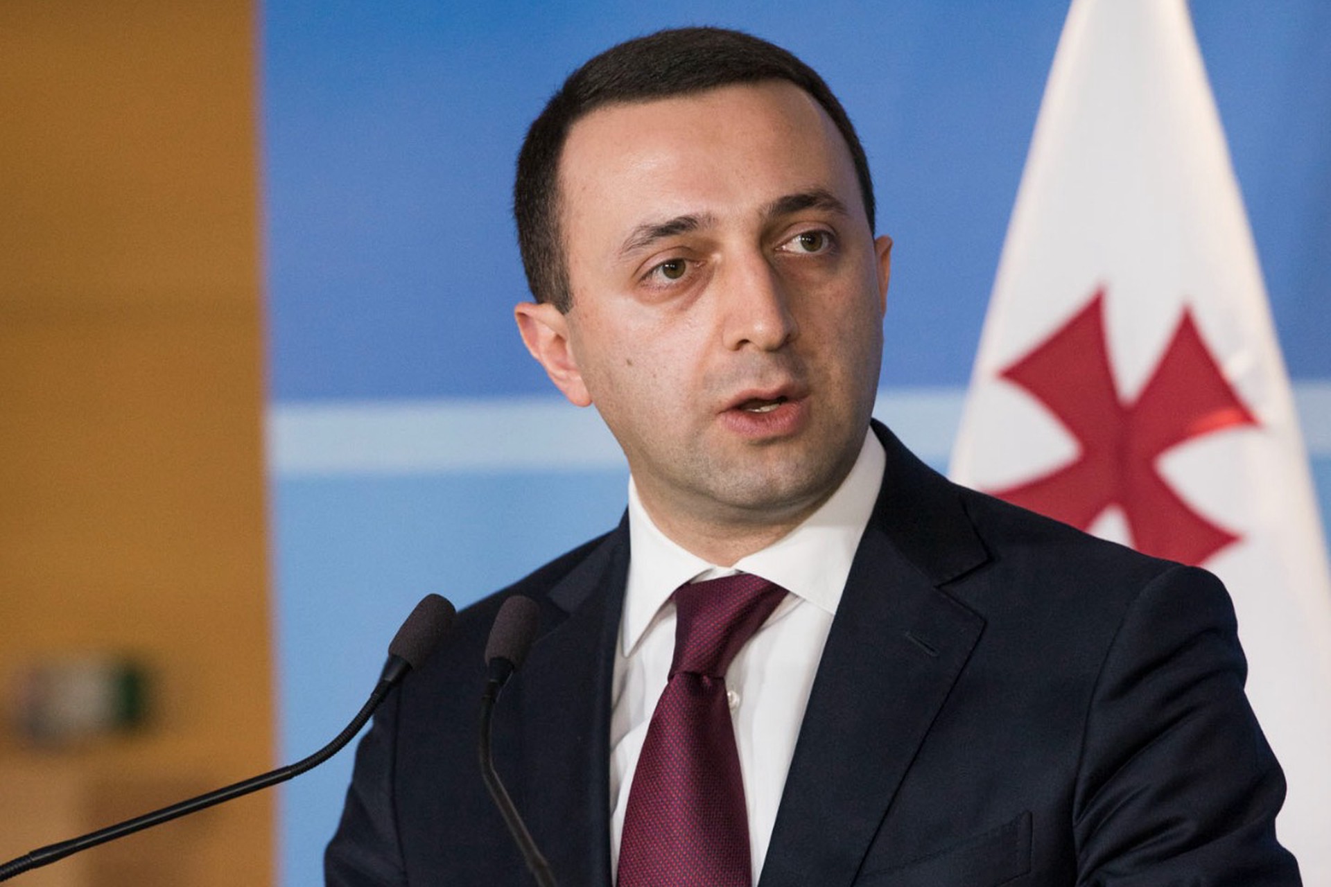 Премьер Грузии одобрил решение о начале импичмента президенту