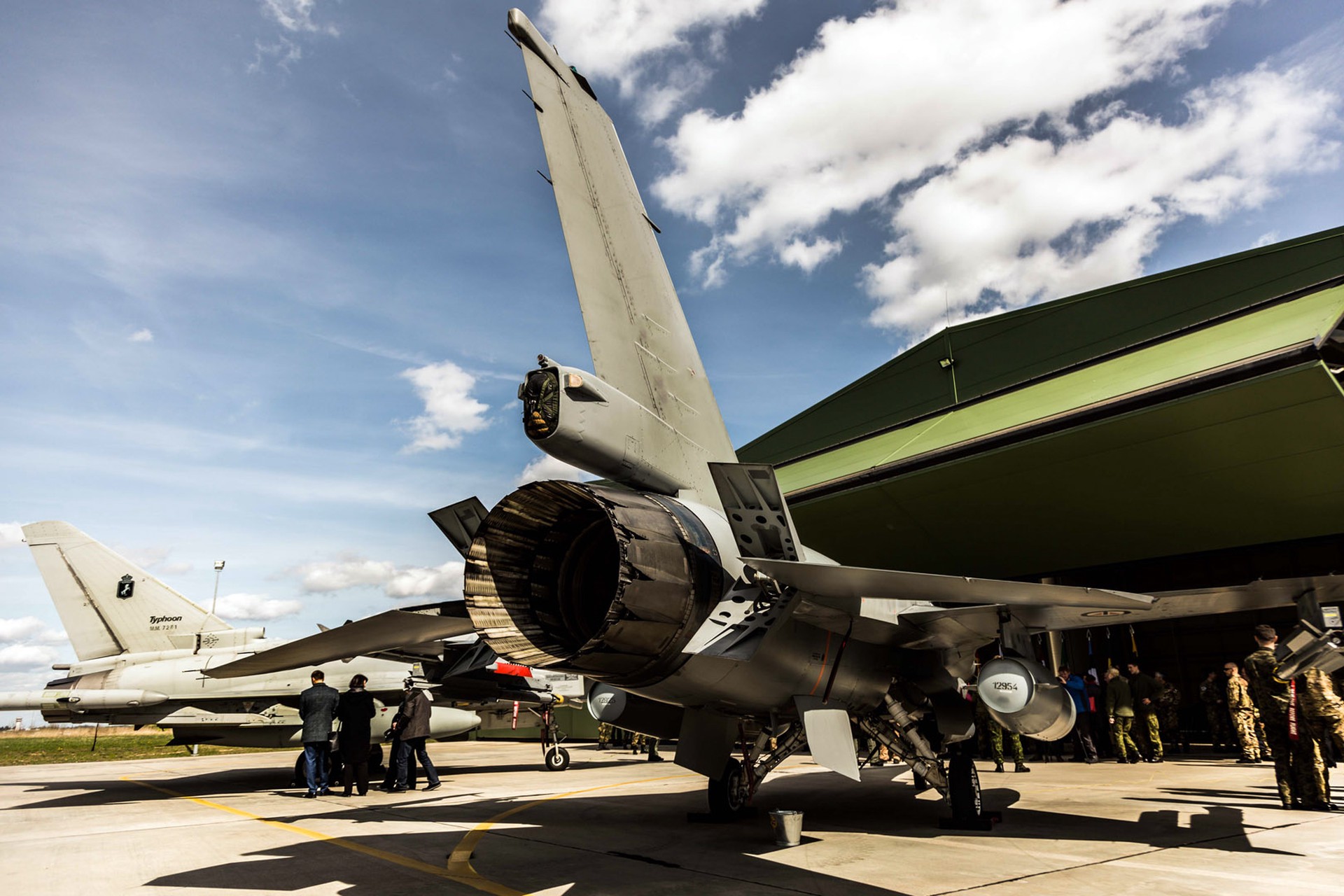 США планируют обсудить поставку Украине истребителей F-16
