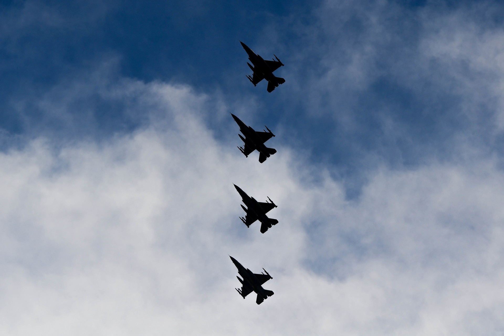 Спикер ВСУ Игнат: На Украину перестали завозить F-16 из-за страха перед Россией