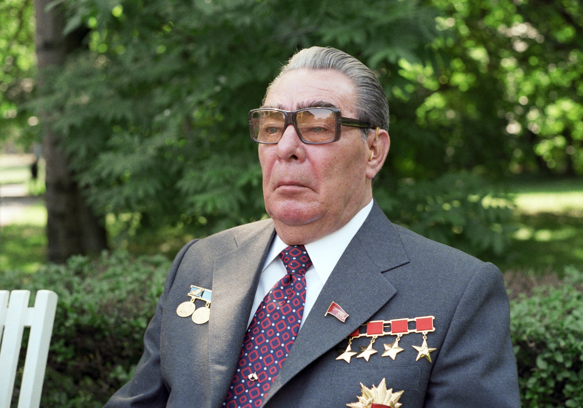 Горсовет лишил Брежнева звания почетного гражданина Киева