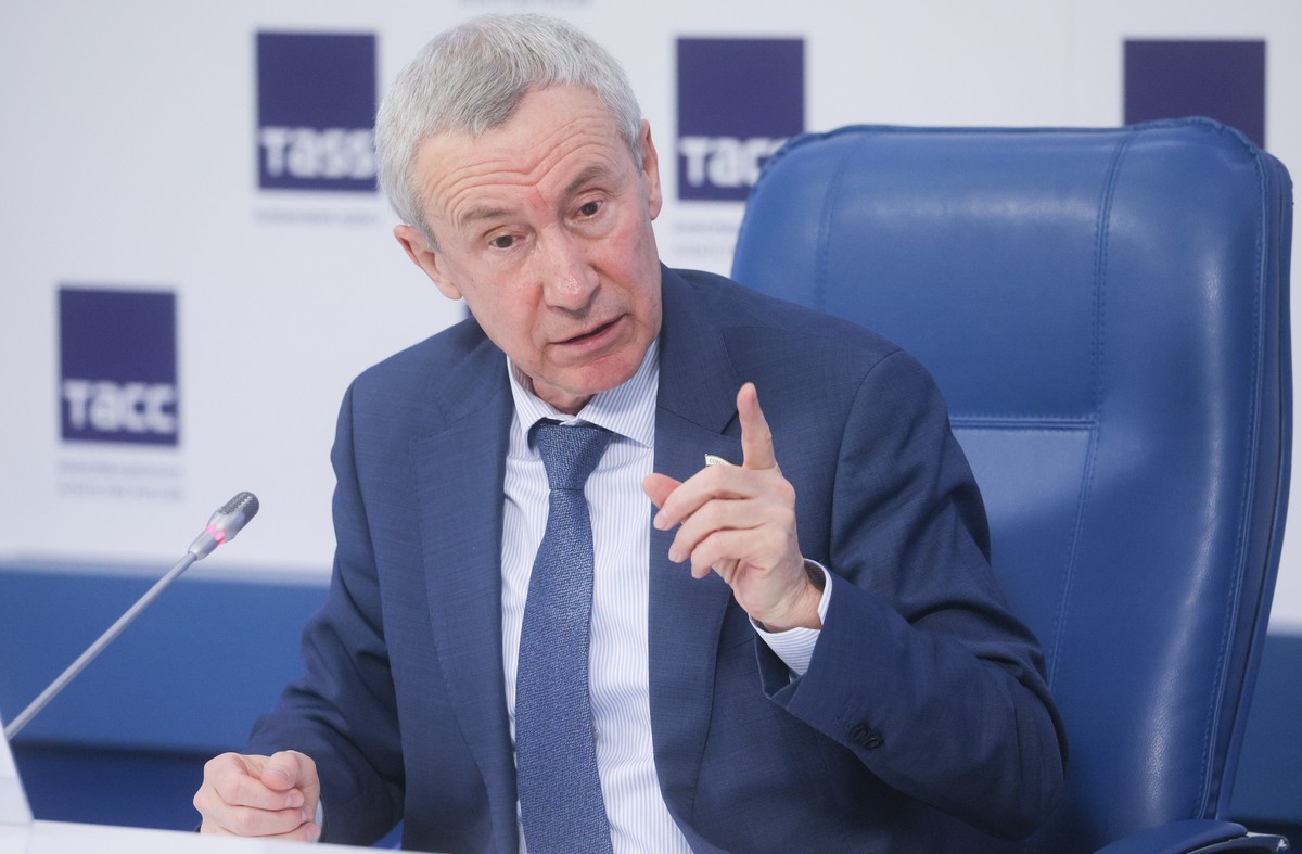 Сенатор Климов: Европа боится, но будет и дальше поставлять оружие Киеву под давлением США
