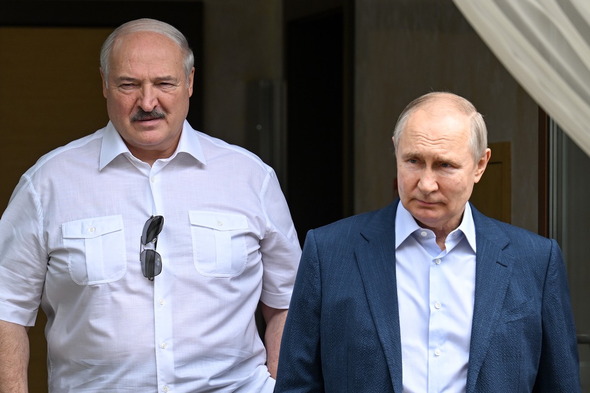Путин: Размещение российского ядерного оружия в Белоруссии начнется после 7-8 июля