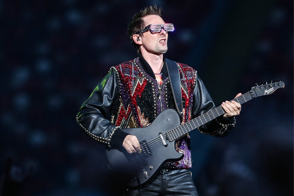 Беллами ночами: создателю группы Muse исполнилось 45