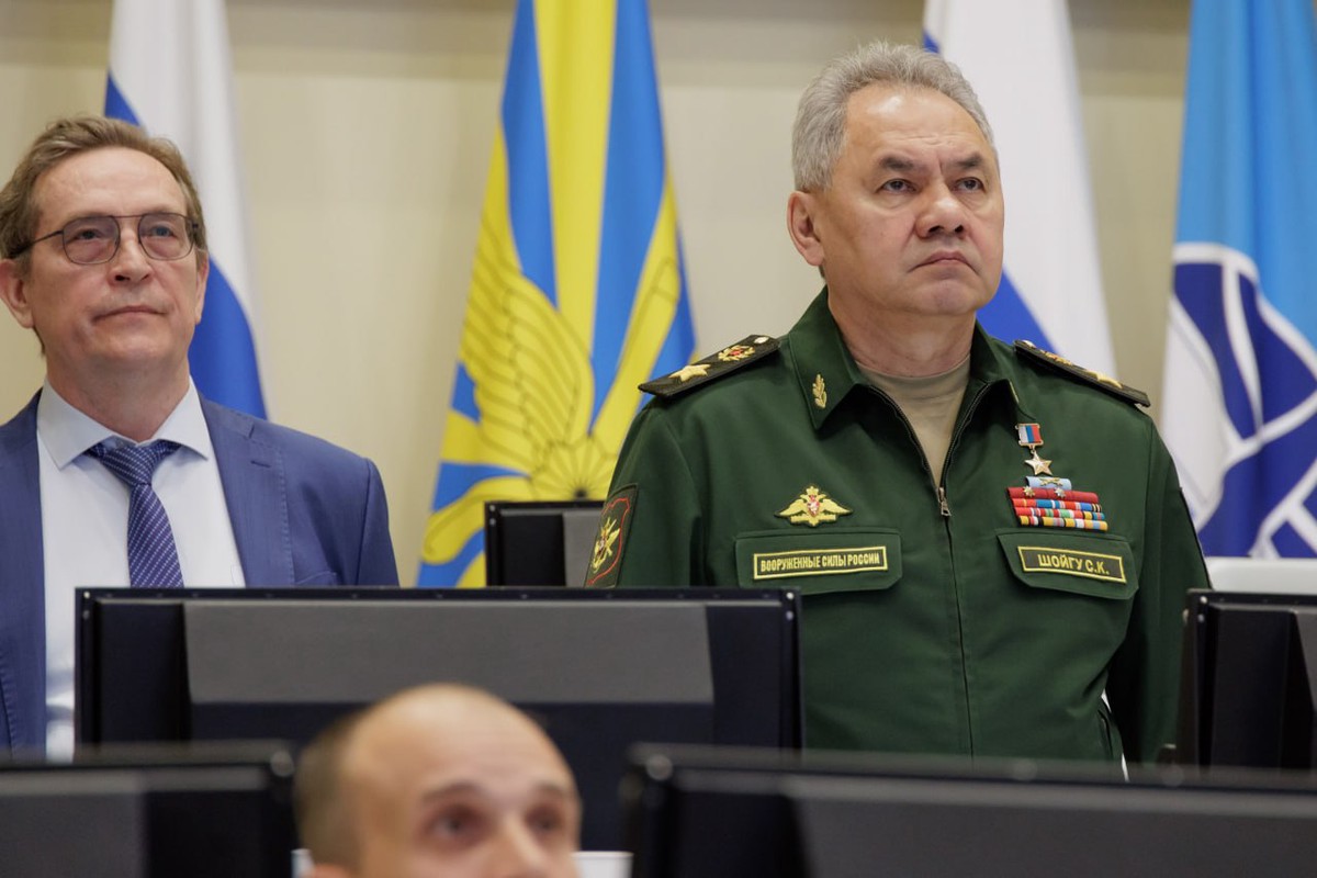 Шойгу проверил выполнение гособоронзаказа в Тульской области