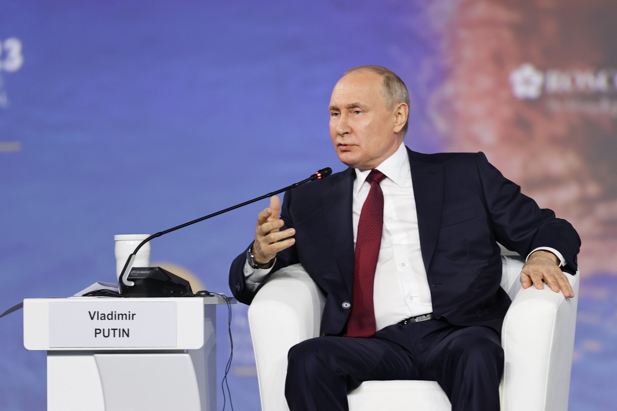 Зюганов: Выступление Путина на ПМЭФ запланировано на 7 июня