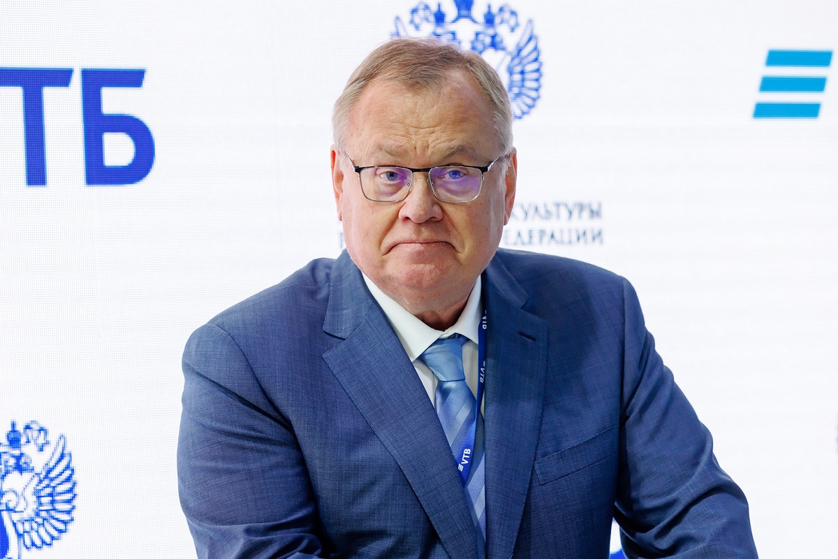 Глава ВТБ Андрей Костин – об Аркадии Воложе: «Жалко, что такая у него судьба»