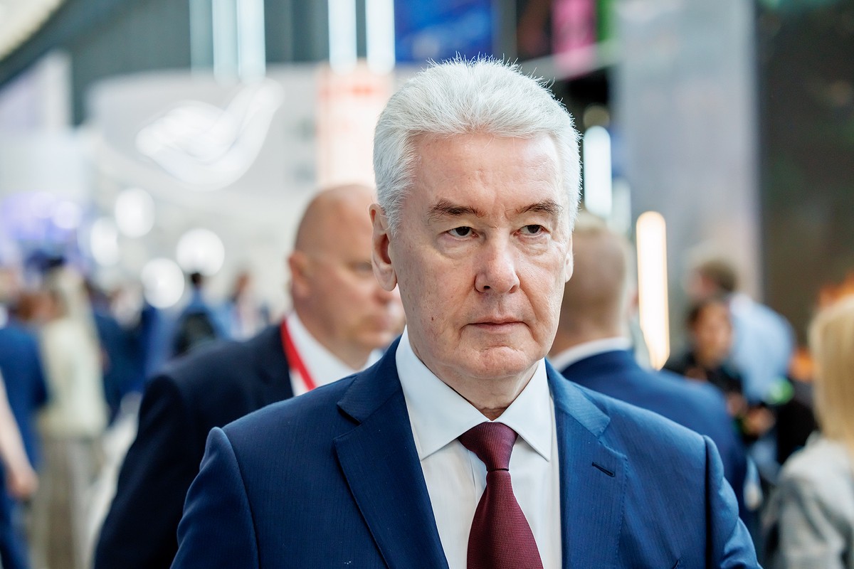 Собянин: ПВО сбила беспилотник, летевший на Москву